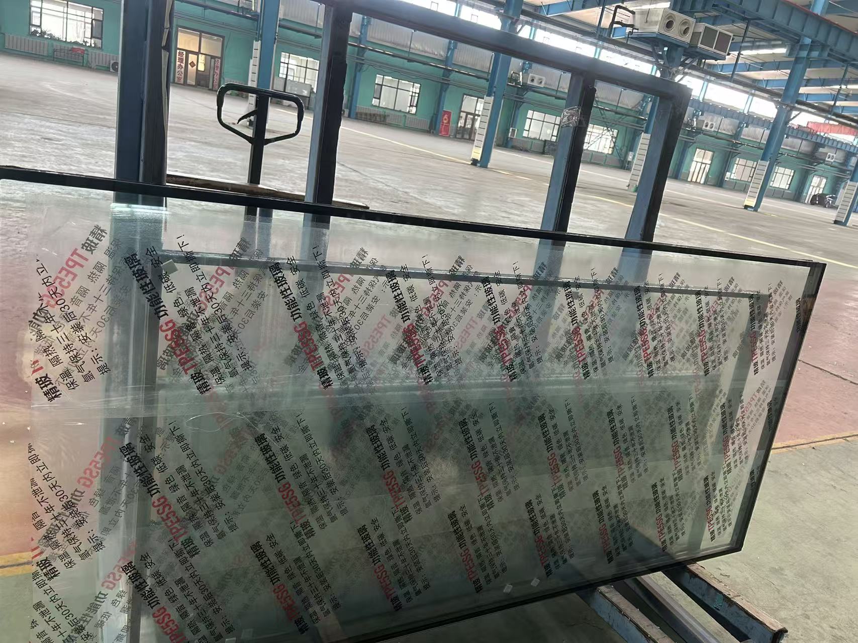 阿里地区玻璃源头工厂夹层夹丝玻璃 - 推荐